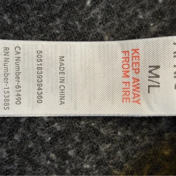 Apricot Colorblock Cape. size M/L - Picture 12 of 13